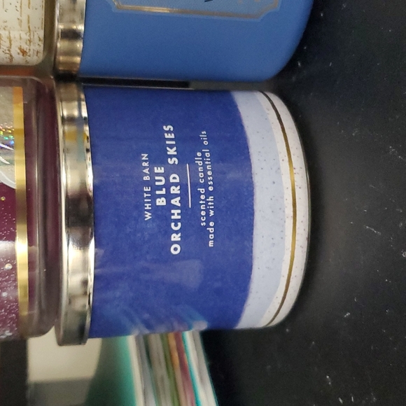 Scented Candle Bundle - Picture 2 of 11